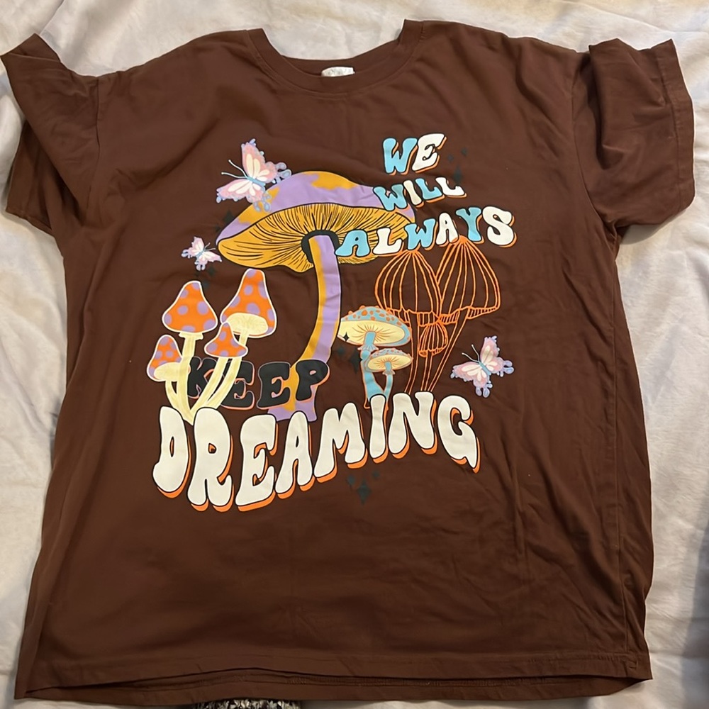 Orange Kiss Mushroom T.  Large